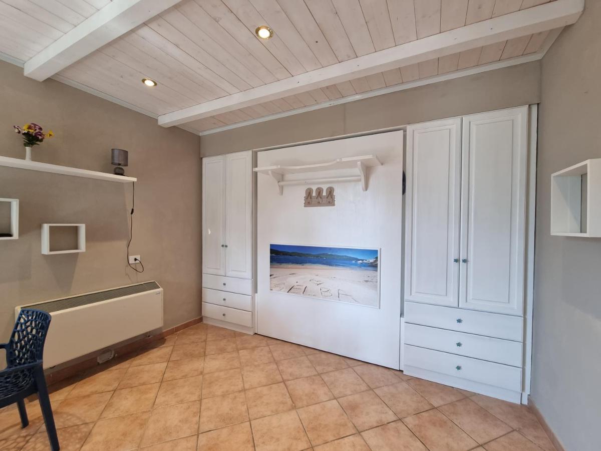 Vacanzamaredue 2 Residence Марина ди Кампо Екстериор снимка