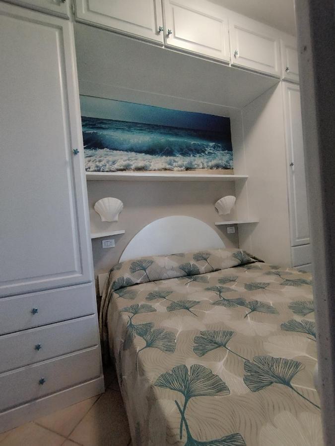 Vacanzamaredue 2 Residence Марина ди Кампо Екстериор снимка