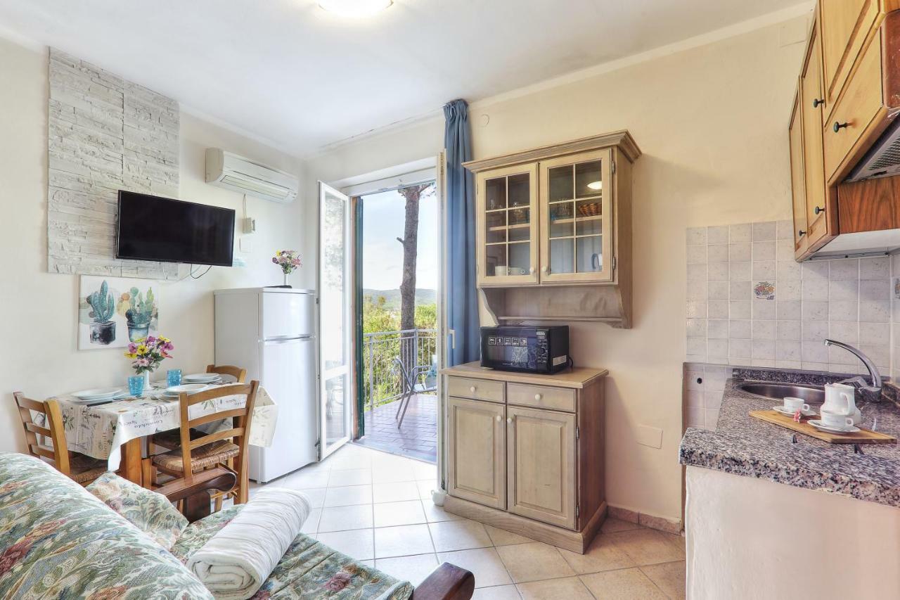 Vacanzamaredue 2 Residence Марина ди Кампо Екстериор снимка